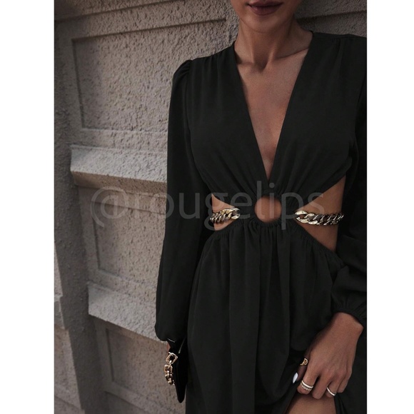 Black Maxi Dress Chain Strap Detail Cut Out Long Lantern Sleeve Leg Slit - Picture 2 of 7